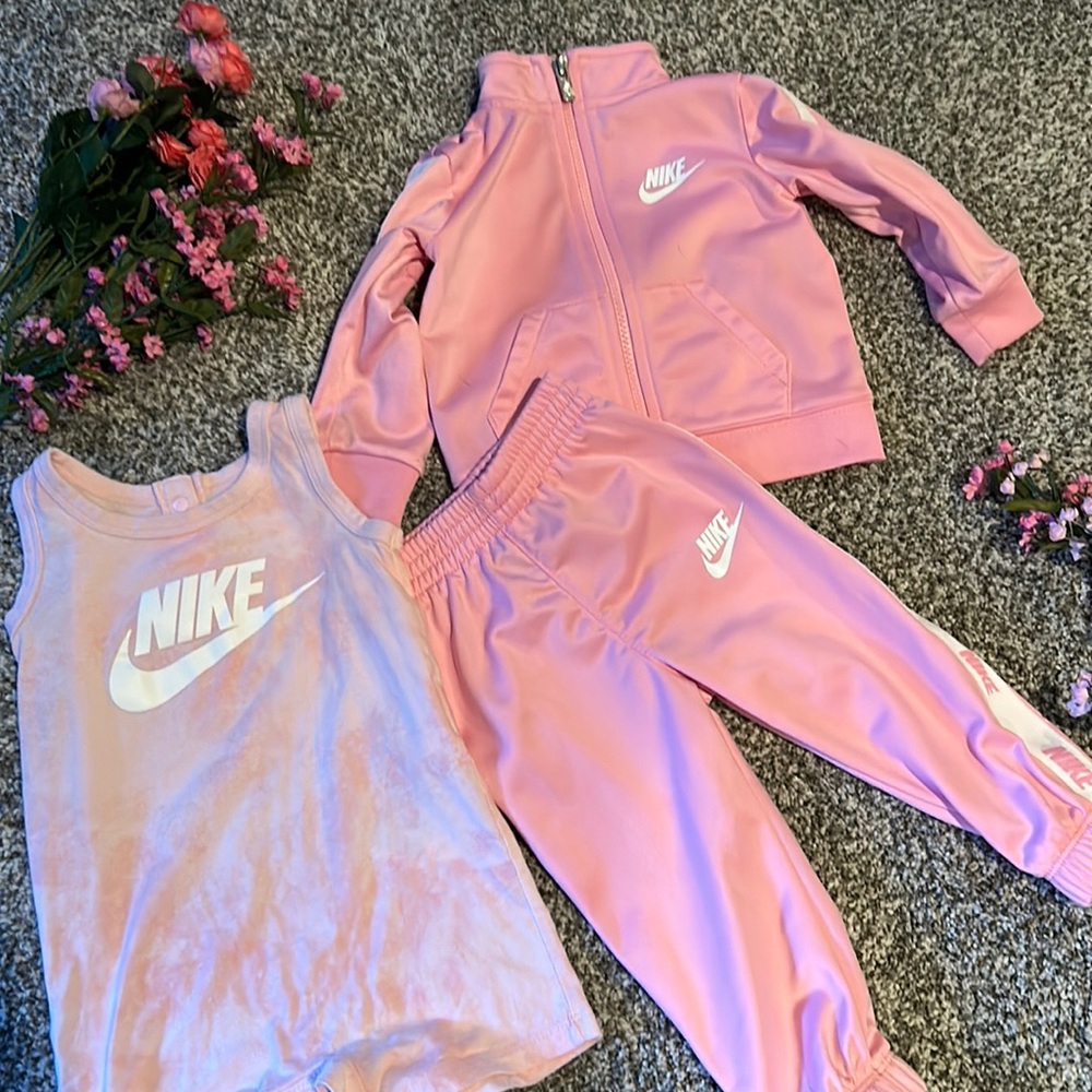 12 months - baby PINK NIKE outfits